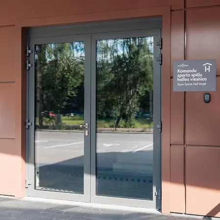 Komandu Sporta Spelu Halles Viesnica