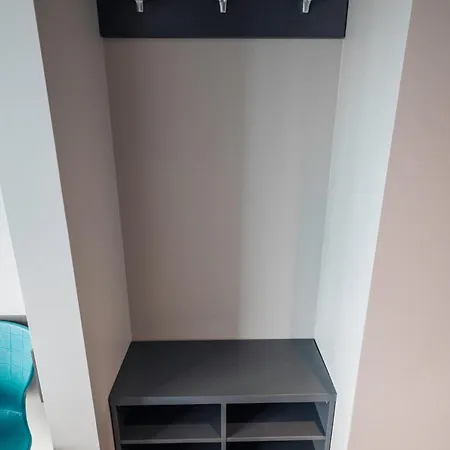 Komandu Sporta Spelu Halles Viesnica 酒店 里加