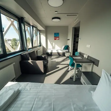 Komandu Sporta Spelu Halles Viesnica *