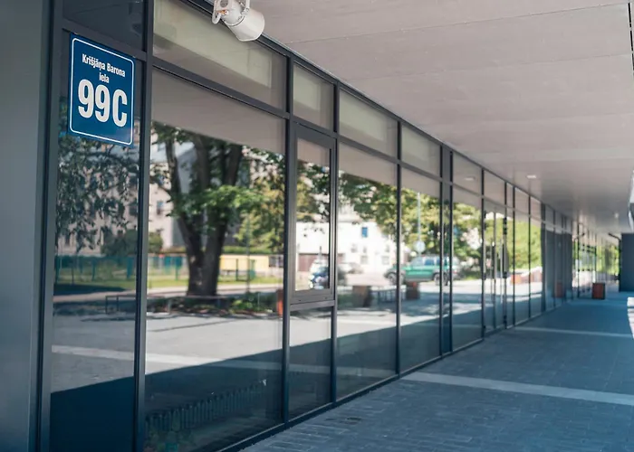 Komandu Sporta Spelu Halles Viesnica * Riga