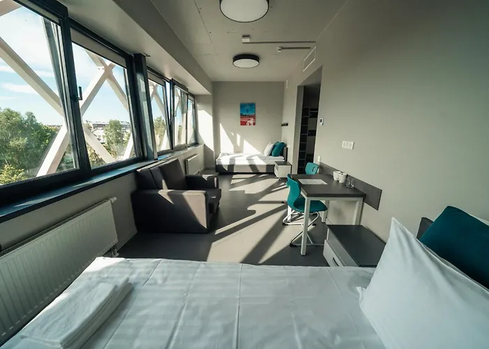 Komandu Sporta Spelu Halles Viesnica *